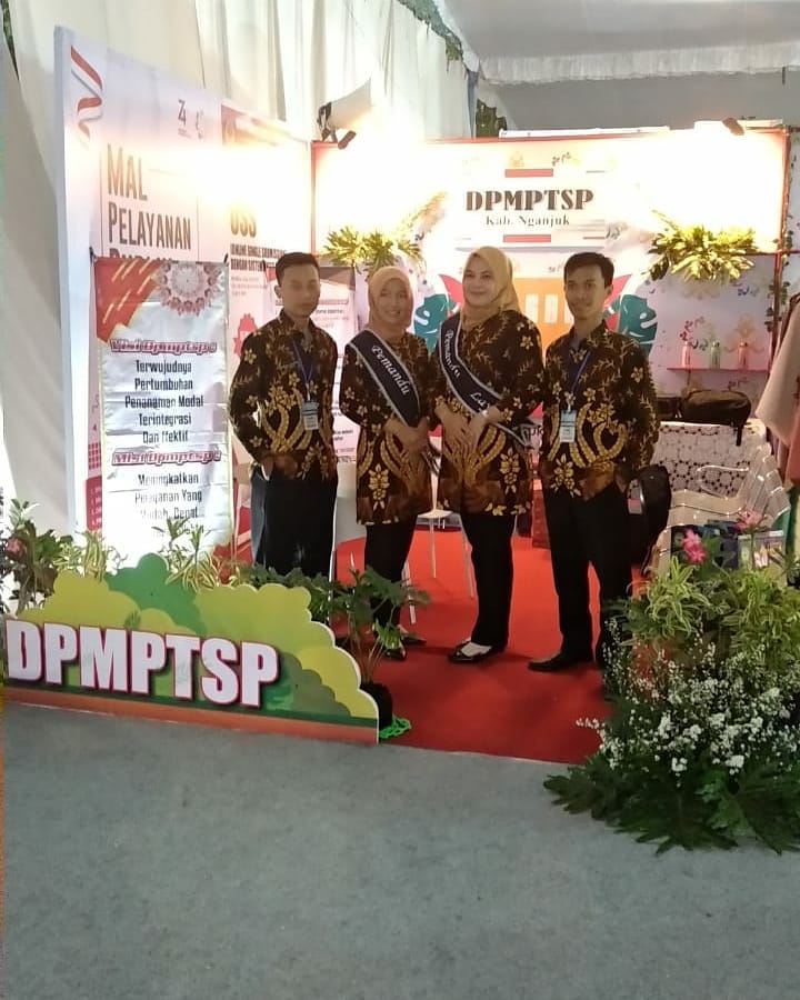 Pameran Kegiatan Pasar Rakyat & Gelar Produk UMKM di Gor Bung Karno Nganjuk