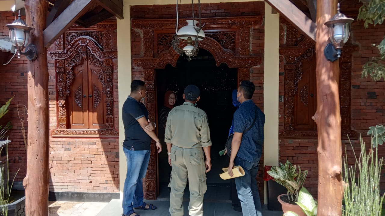 Survei Lapangan dan Rapat Koordinasi Terkait Pengajuan IMB Rumah Makan Brodin Kertosono